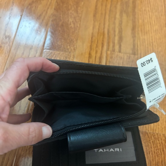 Tahari Wallet - Picture 4 of 4